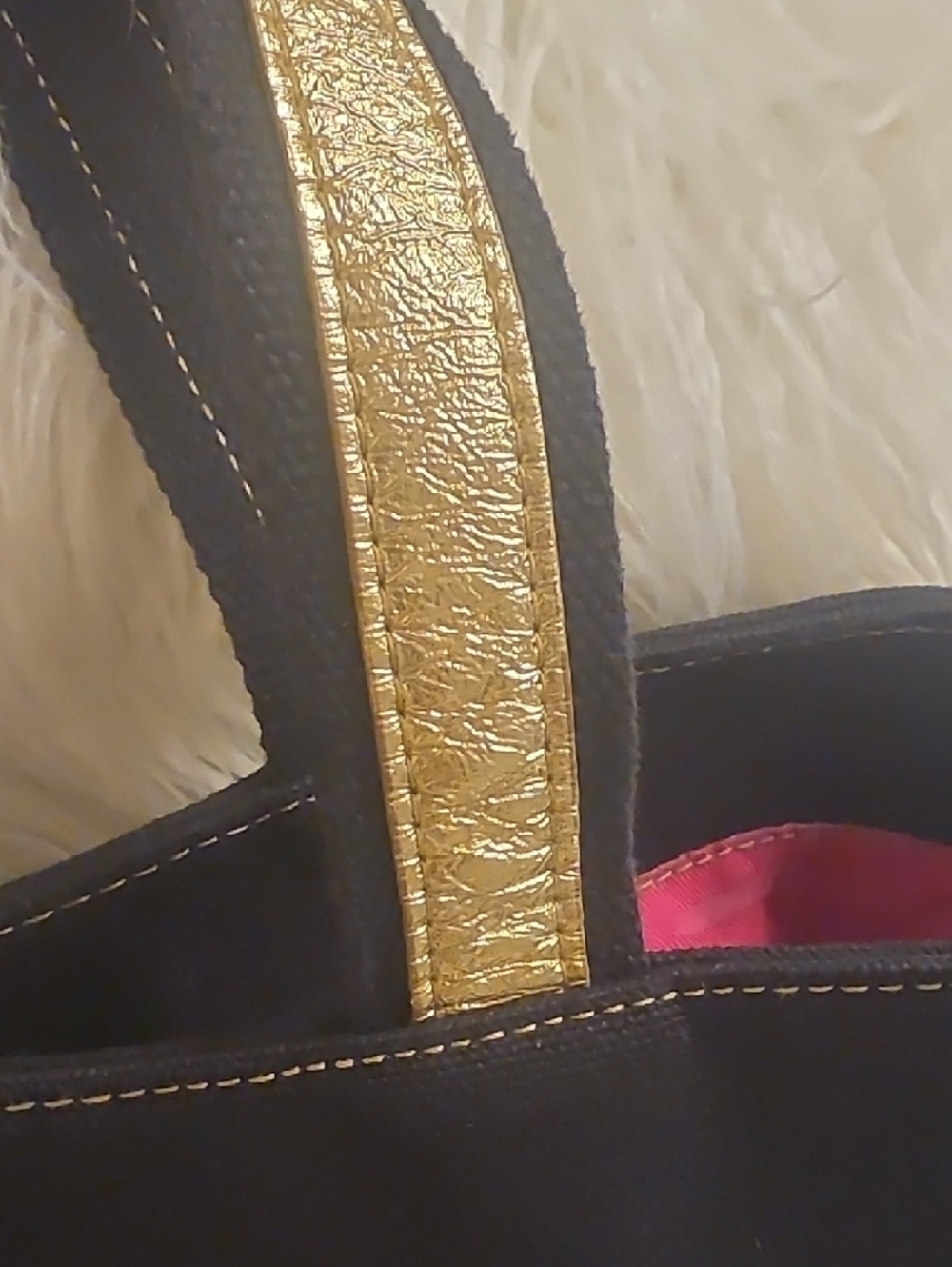Betsey Johnson Black Tote with Gold Accents and Red Lip Charm 15×11 By 5 Width - Picture 8 of 11
